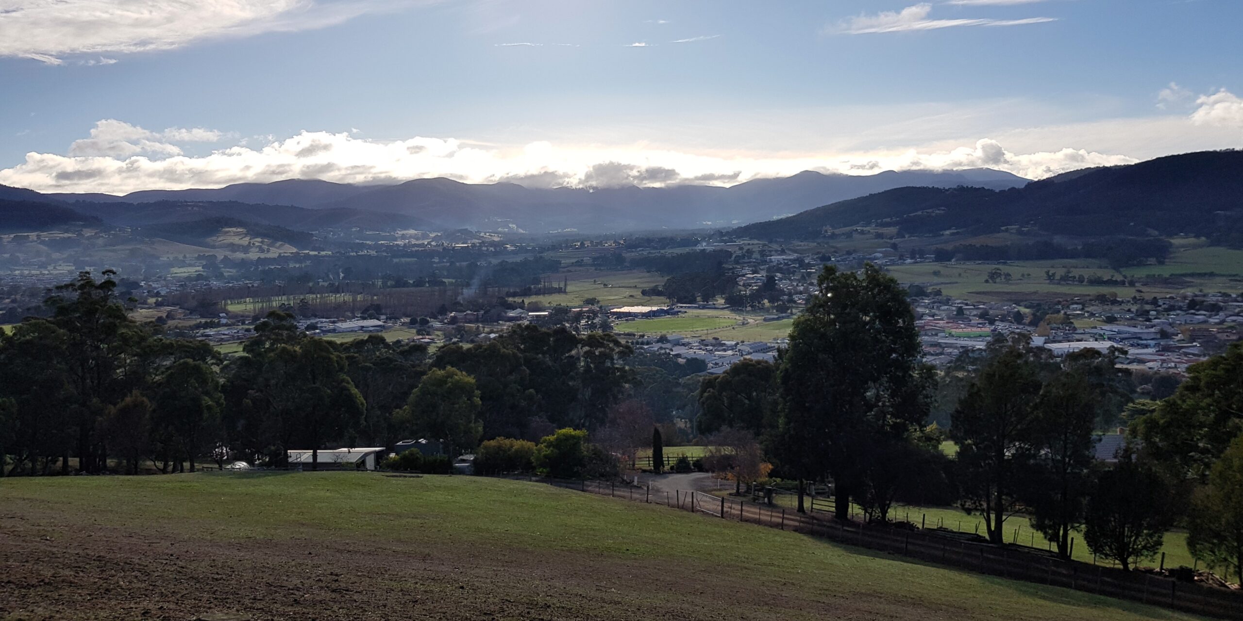 Huonville – An Open Gate